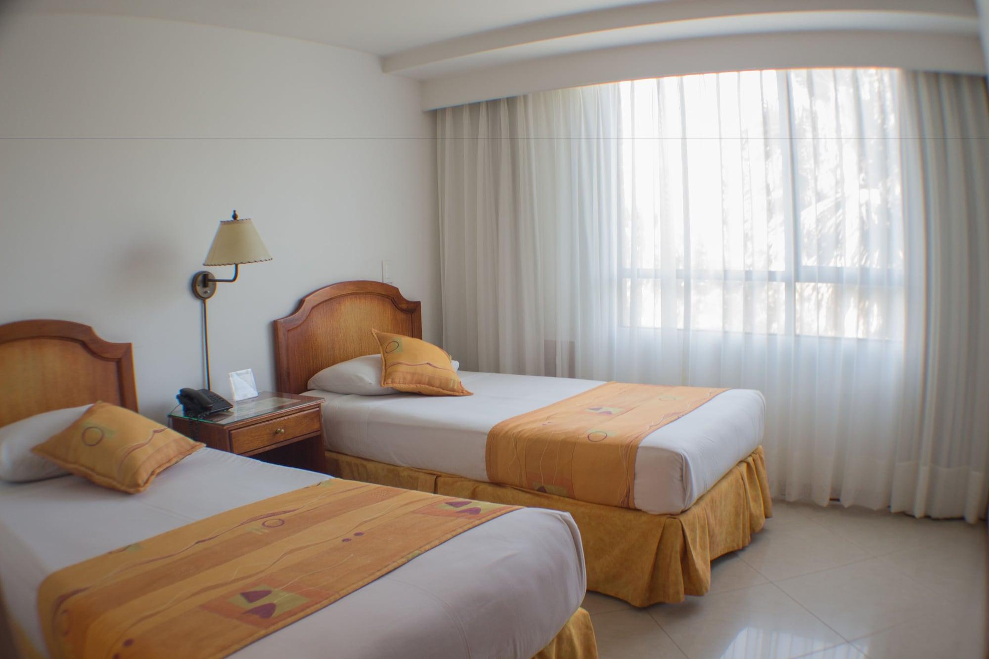 Portal Del Rodeo Apartahotel เมเดยิน ภายนอก รูปภาพ