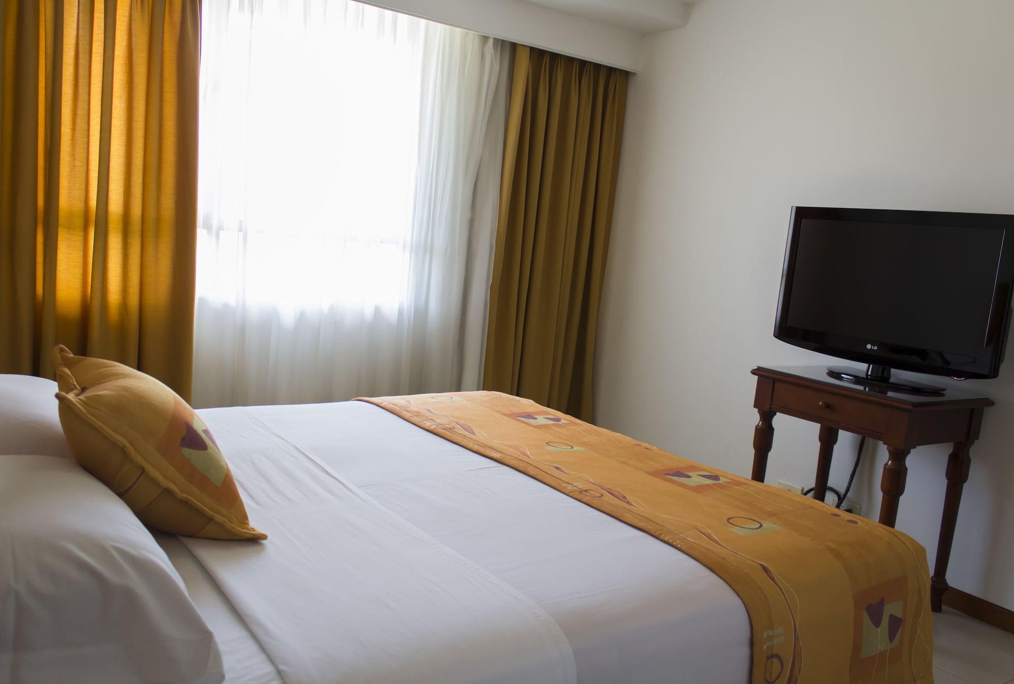 Portal Del Rodeo Apartahotel เมเดยิน ภายนอก รูปภาพ
