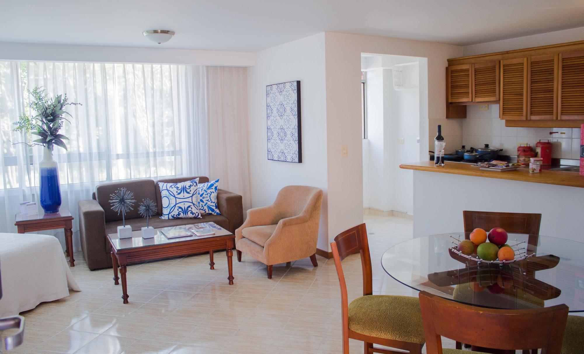 Portal Del Rodeo Apartahotel เมเดยิน ภายนอก รูปภาพ