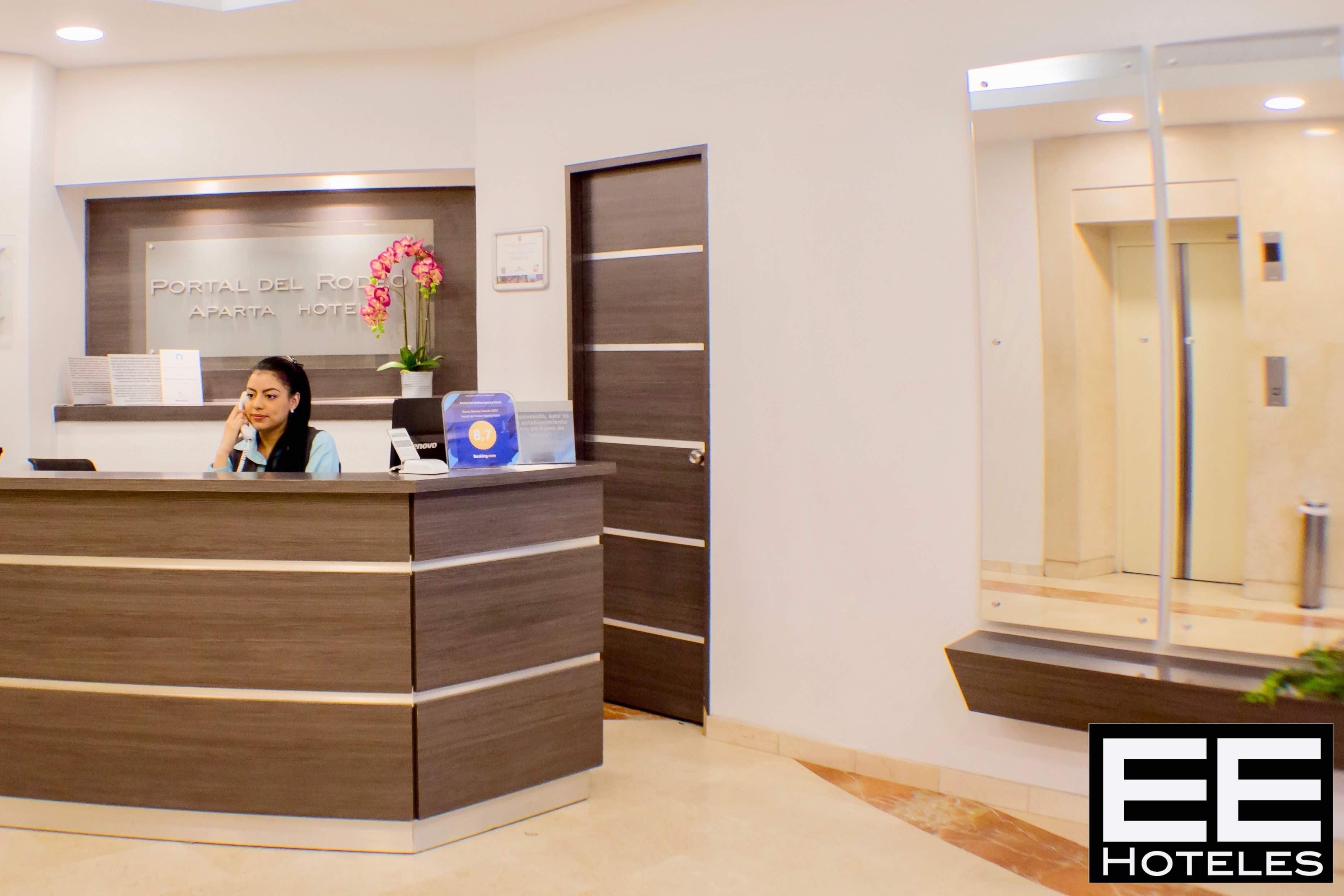 Portal Del Rodeo Apartahotel เมเดยิน ภายนอก รูปภาพ