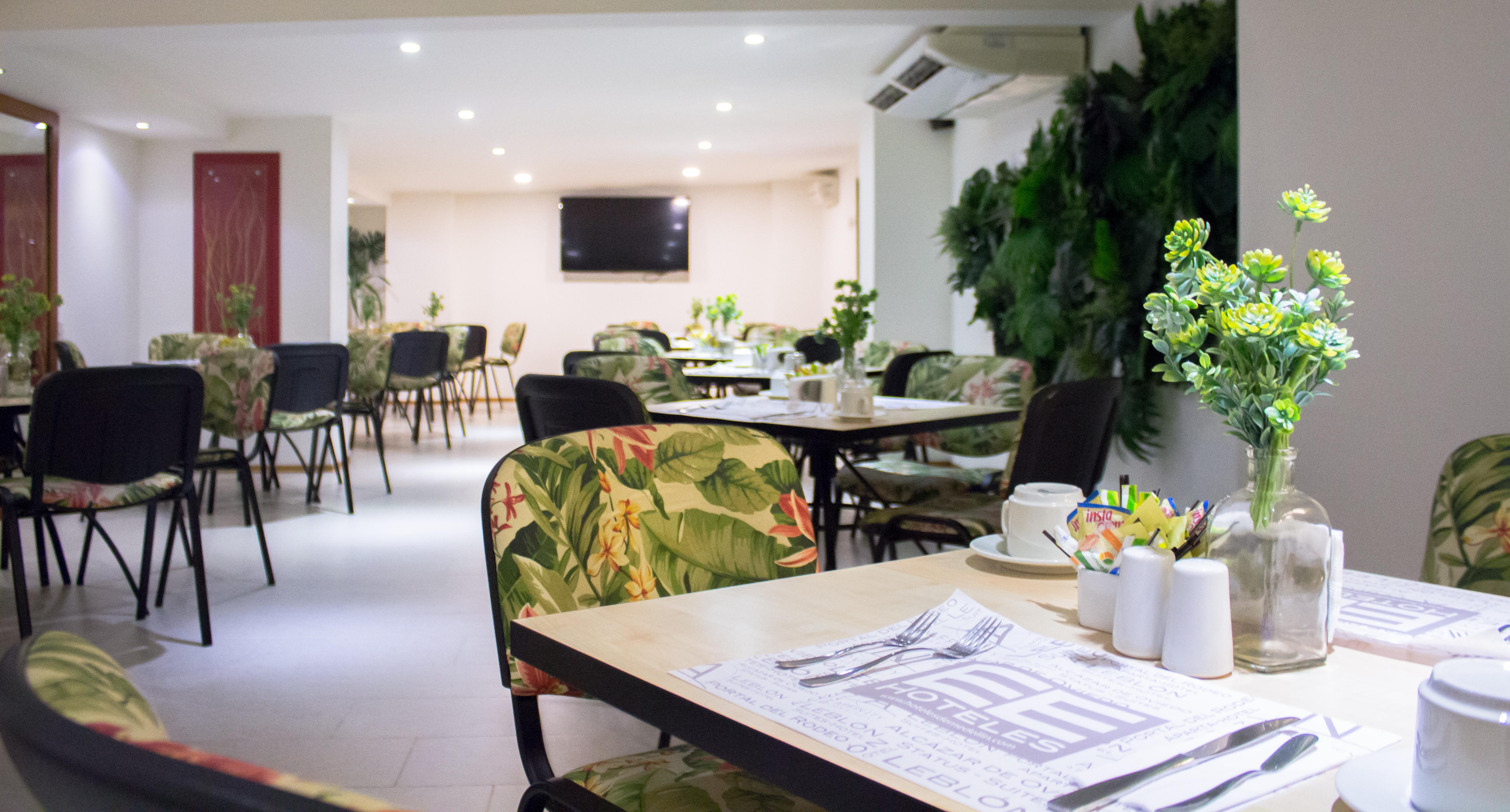 Portal Del Rodeo Apartahotel เมเดยิน ภายนอก รูปภาพ
