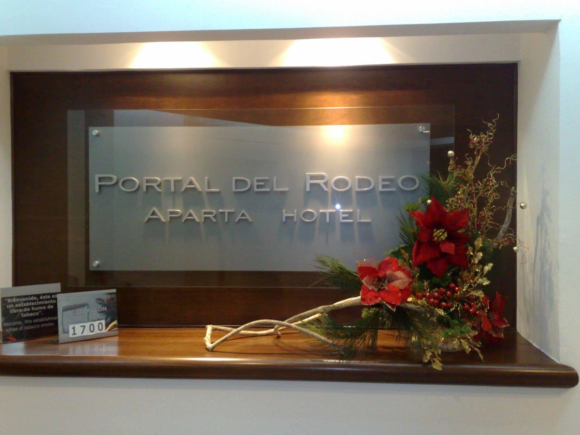 Portal Del Rodeo Apartahotel เมเดยิน ภายนอก รูปภาพ
